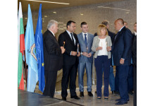 Министър Ивайло Московски връчи разрешението за ползване на новата метростанция „Витоша“