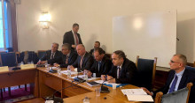 Министър Желязков към БДЖ: Работете открито, прозрачно и заедно с комисията по транспорт