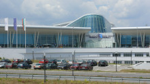 С месец се удължава срокът за подаване на заявления и оферти за концесионната процедура за летище София